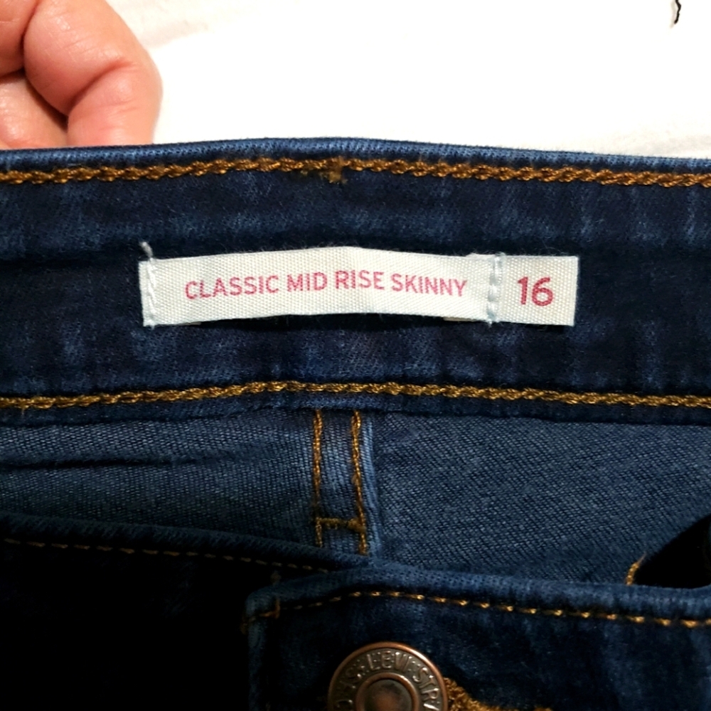 LEVI'S... Women's Dark Blue Jeans...SIZE:16 - Picture 10 of 11
